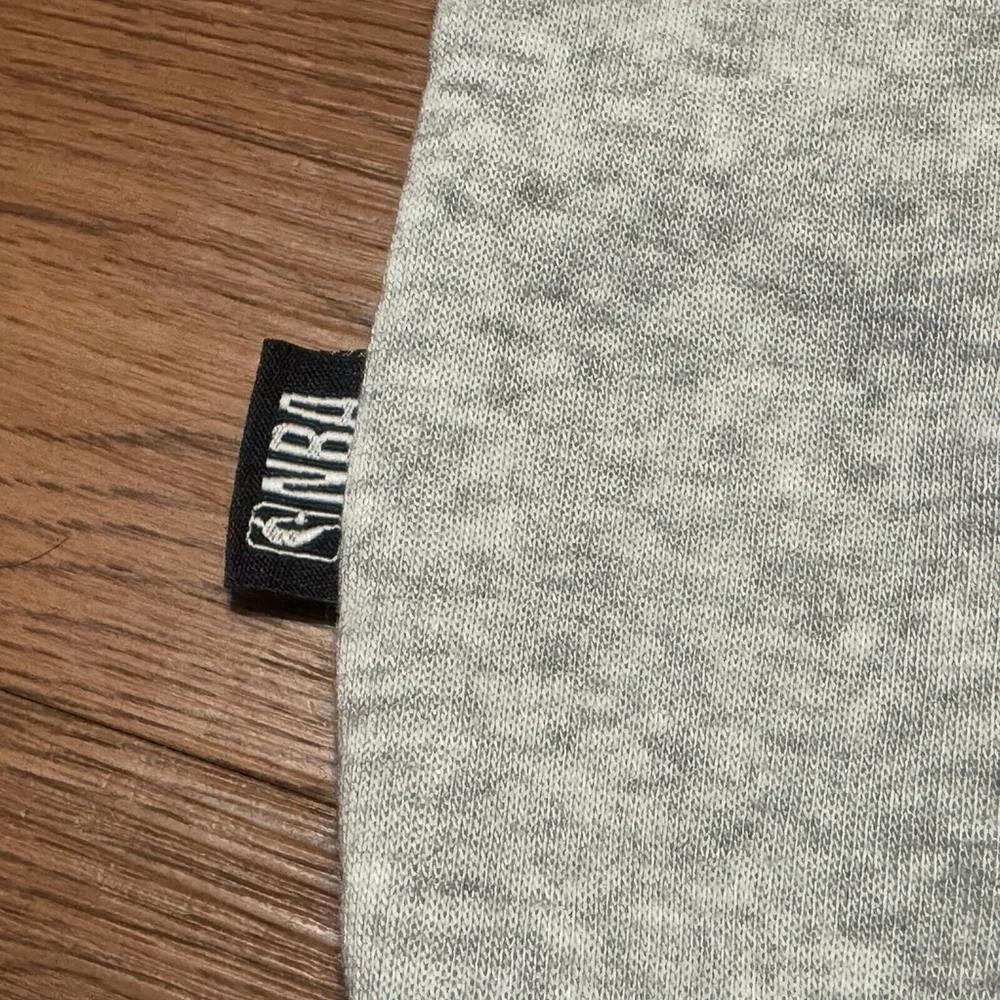 NBA Adult Gray Black Logo Hoodie Size:M Spell Out Basketball Mens